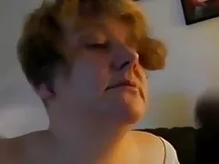 Zrela z naravno velike joške zanič in lastovke