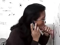 Gloryhole v WC za Azijska bejba