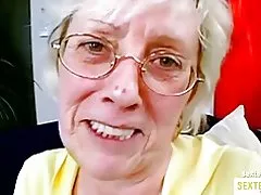 Babica je stara svinja