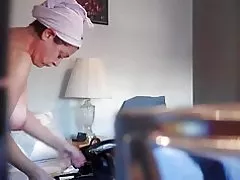 Teta golih skrita kamera