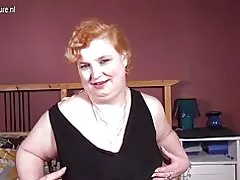 Veliko amaterskih babica z najljubšo igračo črna