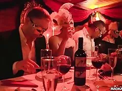 Magma film fetiš swinger party
